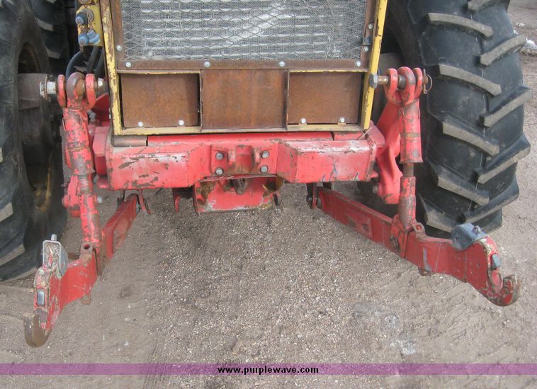 image for item 3747 Versatile 276 bi-directional 4WD tractor