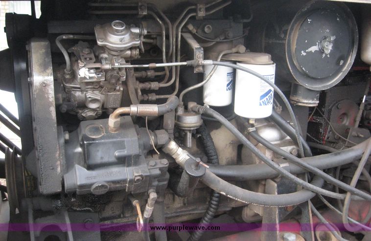 image for item 3747 Versatile 276 bi-directional 4WD tractor