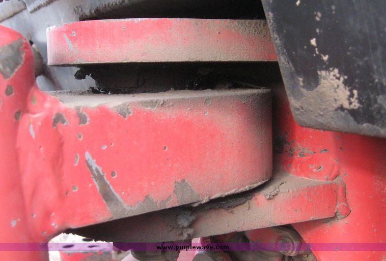 image for item 3747 Versatile 276 bi-directional 4WD tractor