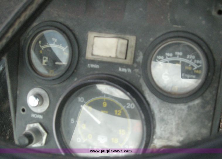 image for item 3747 Versatile 276 bi-directional 4WD tractor