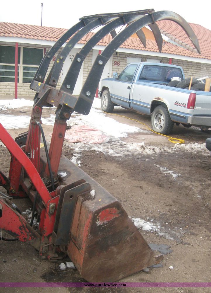 image for item 3747 Versatile 276 bi-directional 4WD tractor