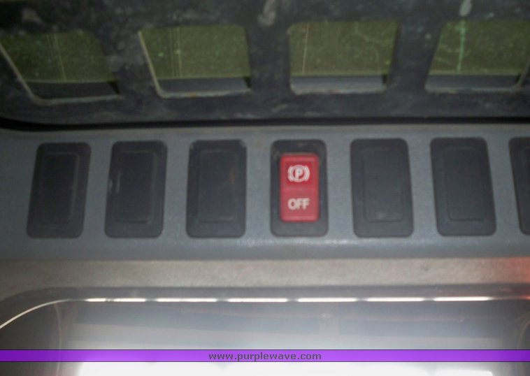 image for item 4001 2008 Bobcat S150 skid steer