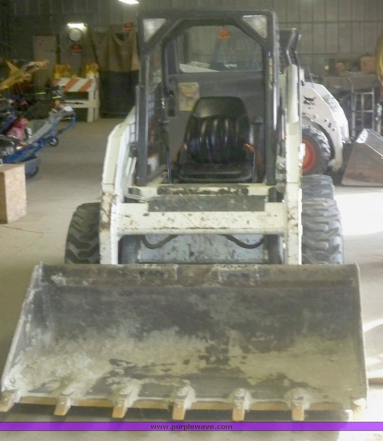 image for item 4002 2007 Bobcat S150 skid steer