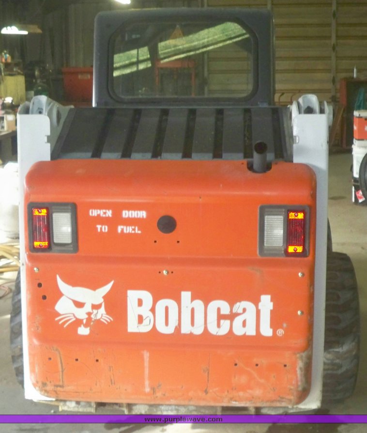 image for item 4002 2007 Bobcat S150 skid steer