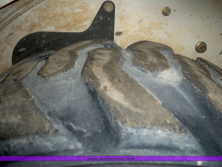 image for item 4002 2007 Bobcat S150 skid steer