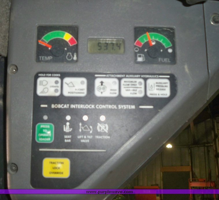 image for item 4002 2007 Bobcat S150 skid steer