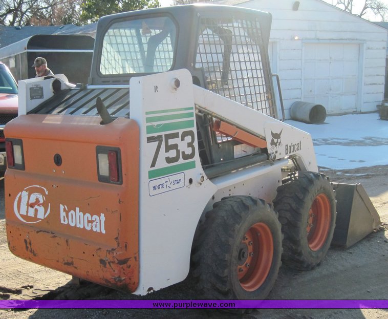 image for item 4457 2001 Bobcat 753