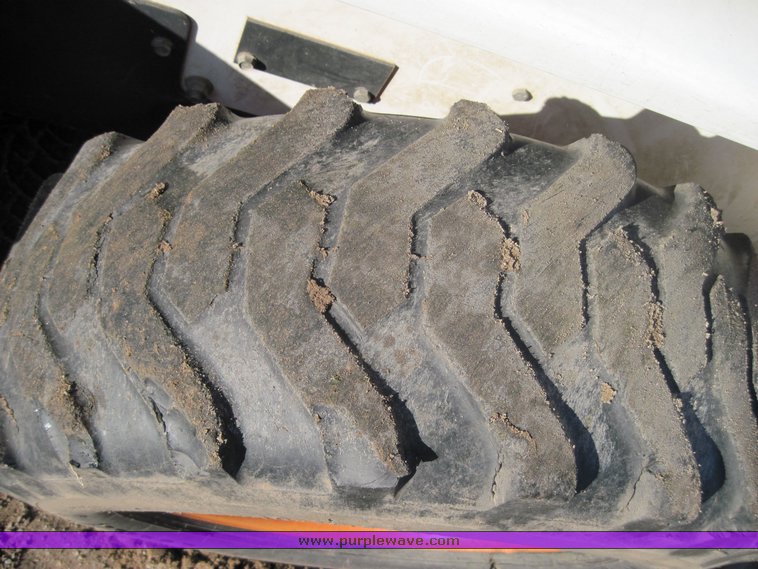 image for item 4457 2001 Bobcat 753