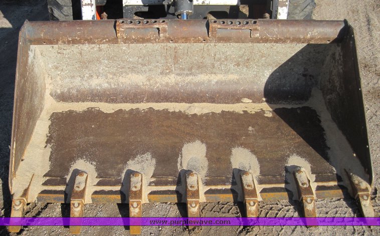 image for item 4457 2001 Bobcat 753