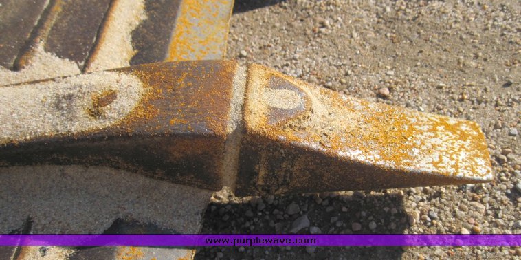 image for item 4457 2001 Bobcat 753