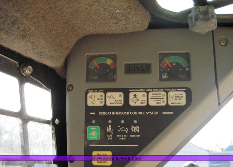 image for item 4457 2001 Bobcat 753