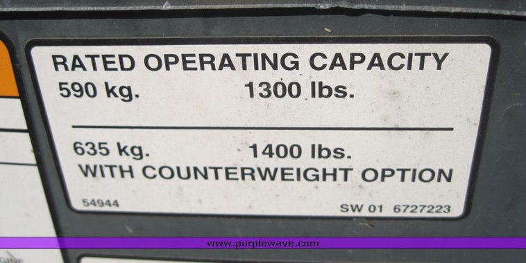 image for item 4457 2001 Bobcat 753