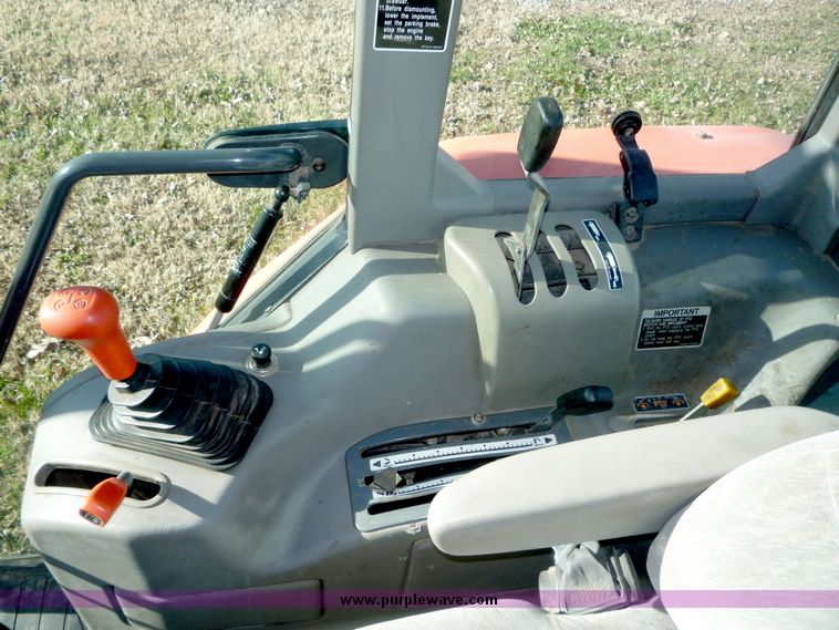 image for item 5062 2000 Kubota M4900 MFWD utility tractor