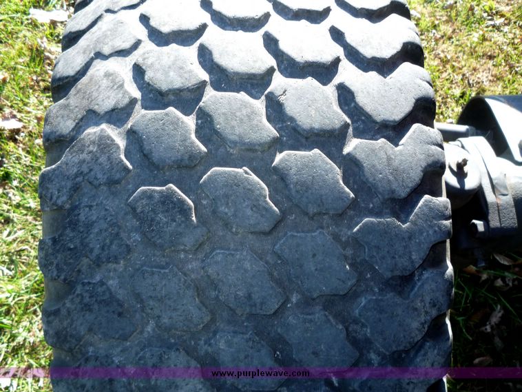 image for item 5062 2000 Kubota M4900 MFWD utility tractor