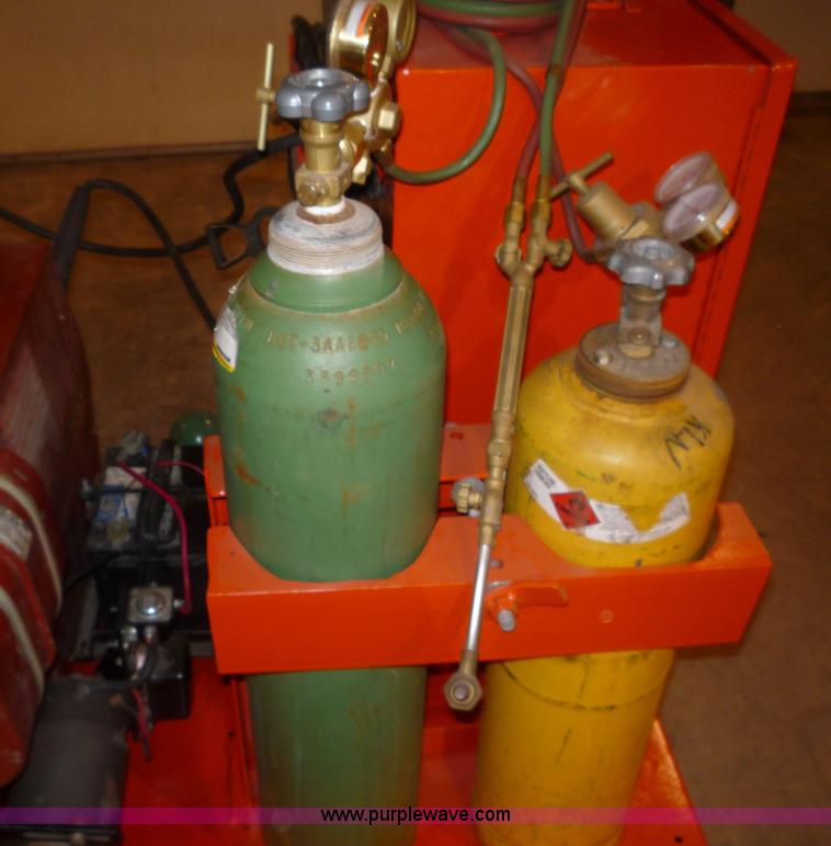 image for item 5067 Lincoln Weldan power 150 welder generator