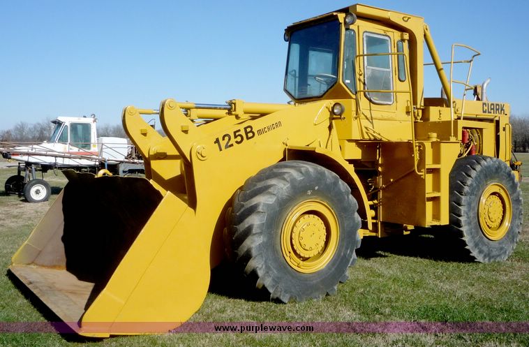 image for item 5083 Clark 125B Michigan wheel loader