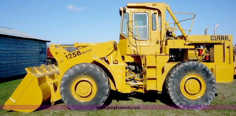 image for item 5083 Clark 125B Michigan wheel loader