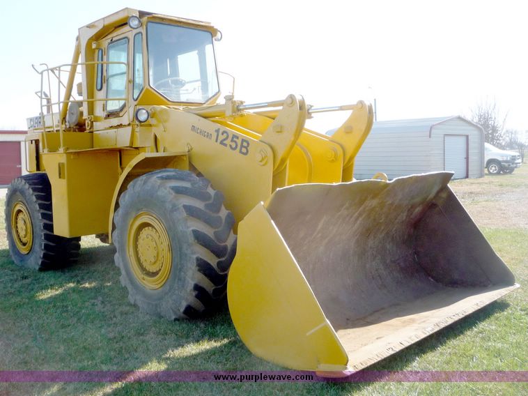 image for item 5083 Clark 125B Michigan wheel loader
