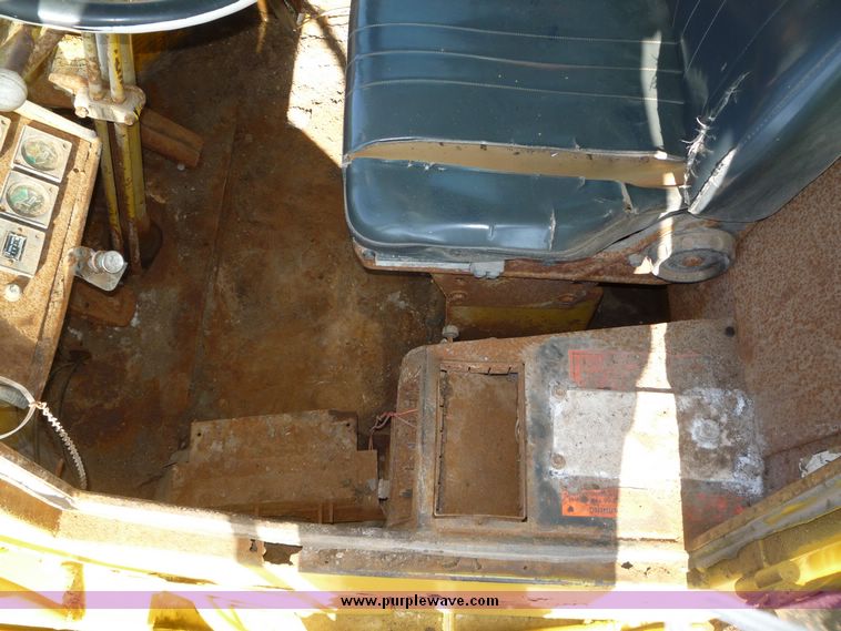 image for item 5083 Clark 125B Michigan wheel loader