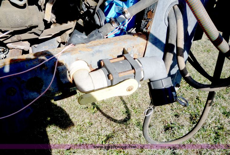 image for item 5085 Melroe Spray Coupe 220 wide front