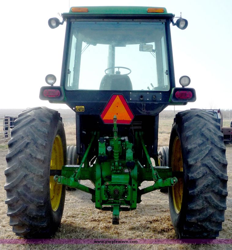 image for item 5125 1991 John Deere 4055 tractor