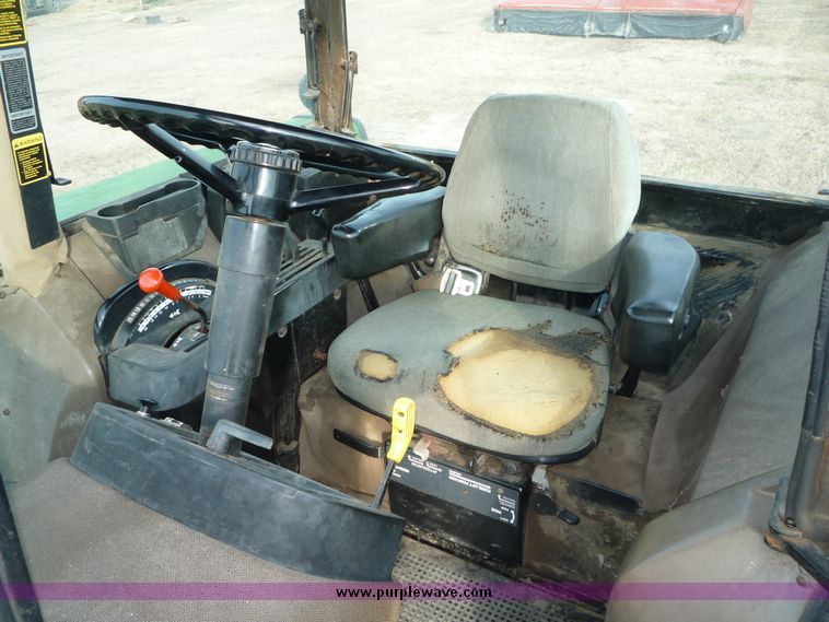 image for item 5125 1991 John Deere 4055 tractor