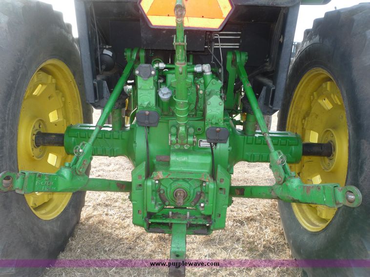 image for item 5125 1991 John Deere 4055 tractor