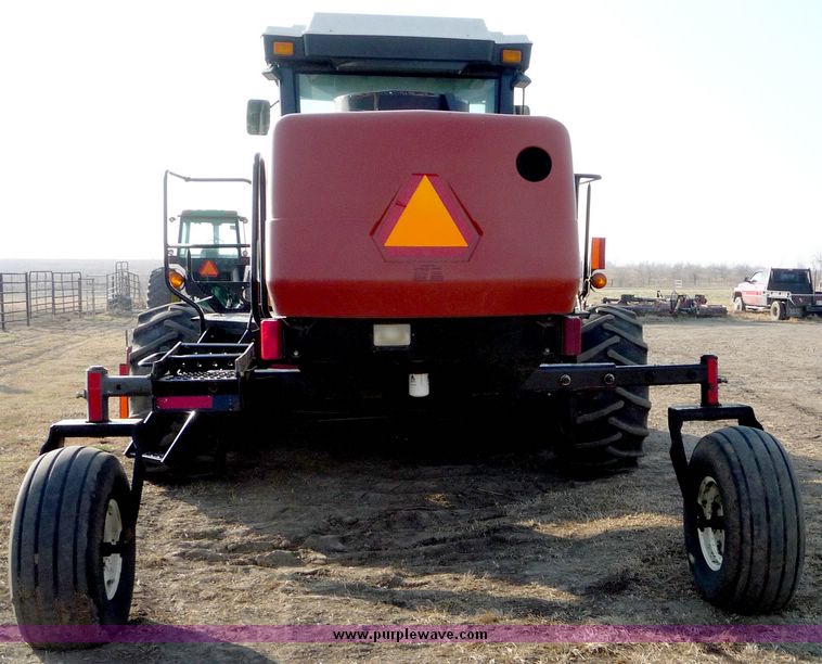 image for item 5126 2002 Hesston 8550 self propelled swather