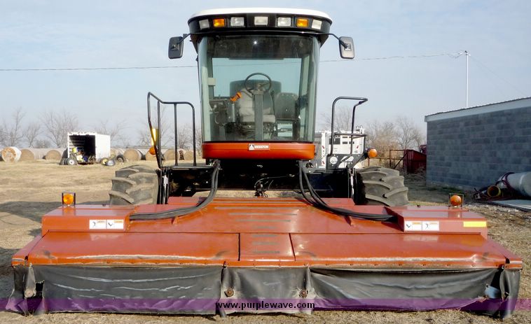 image for item 5126 2002 Hesston 8550 self propelled swather