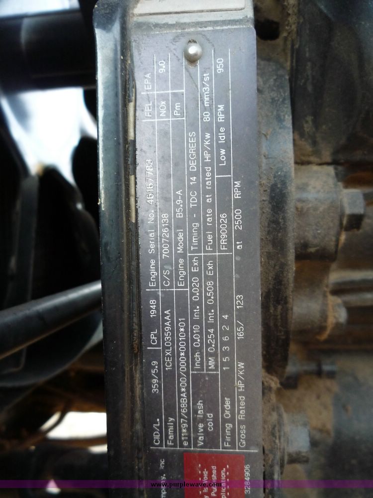 image for item 5126 2002 Hesston 8550 self propelled swather