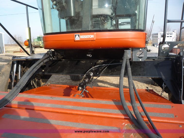 image for item 5126 2002 Hesston 8550 self propelled swather