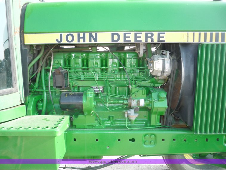 image for item 5130 1979 John Deere 4240 tractor