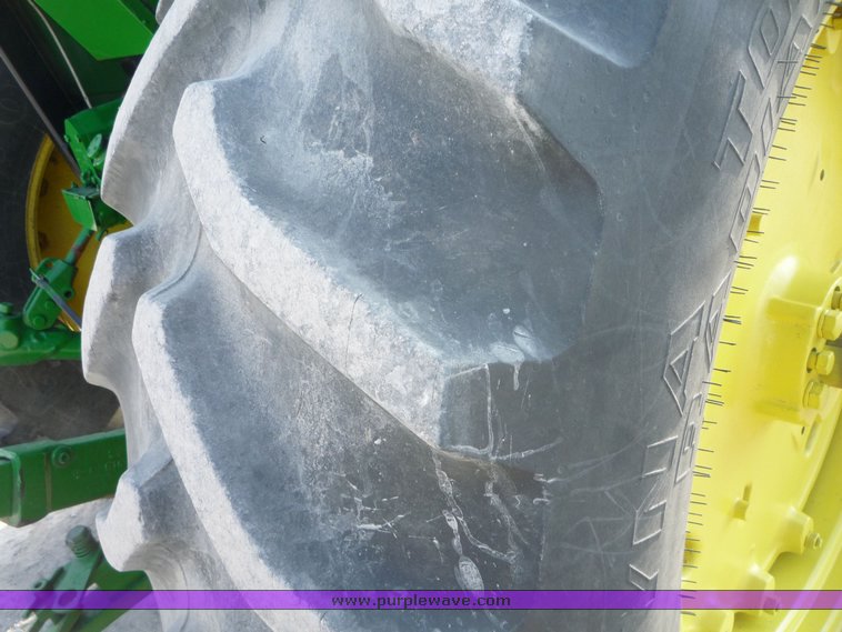 image for item 5130 1979 John Deere 4240 tractor