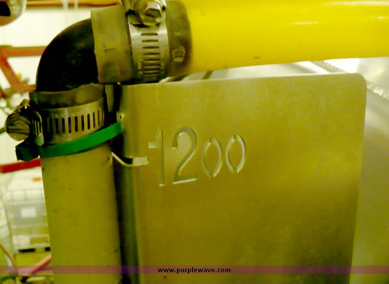 image for item 5593 2002 Case IH SPX4260 Patriot sprayer