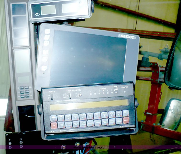 image for item 5593 2002 Case IH SPX4260 Patriot sprayer