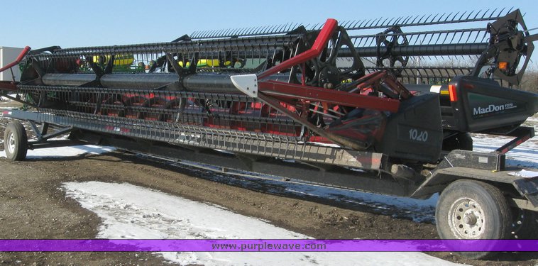 image for item 6624 1993 Case IH 1020 flex platform header