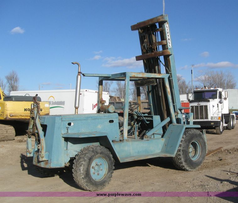 image for item 6666 Liftall HT80 forklift