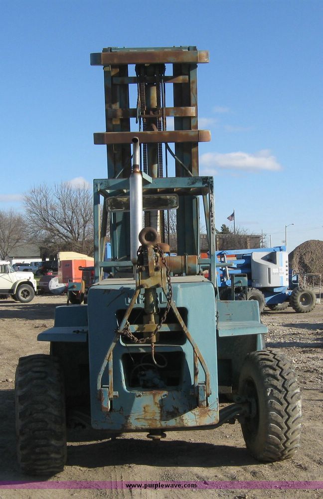 image for item 6666 Liftall HT80 forklift