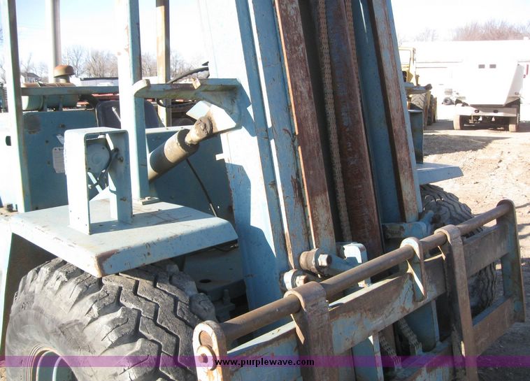 image for item 6666 Liftall HT80 forklift