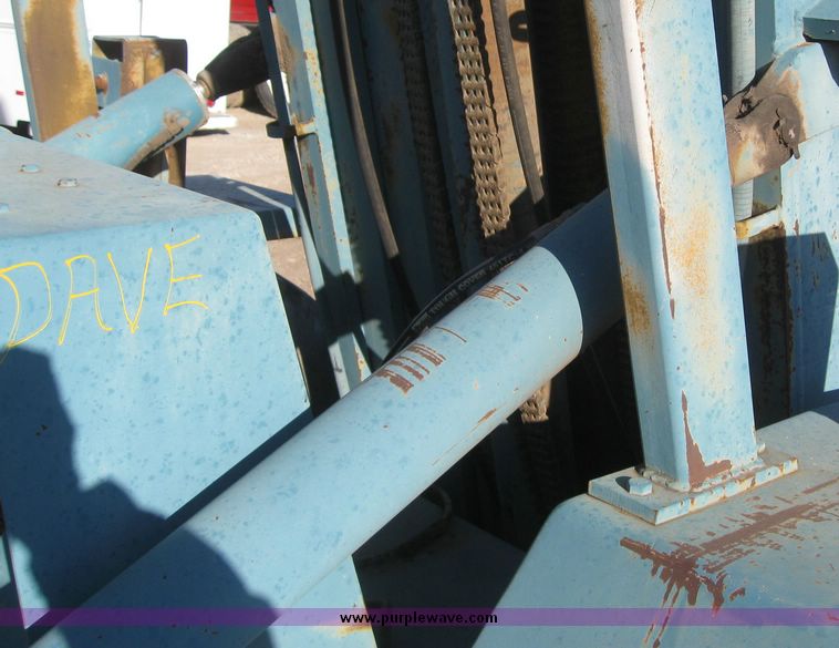 image for item 6666 Liftall HT80 forklift