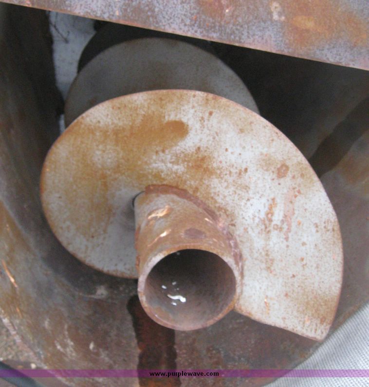 image for item 9741 Mighty Giant tub grinder