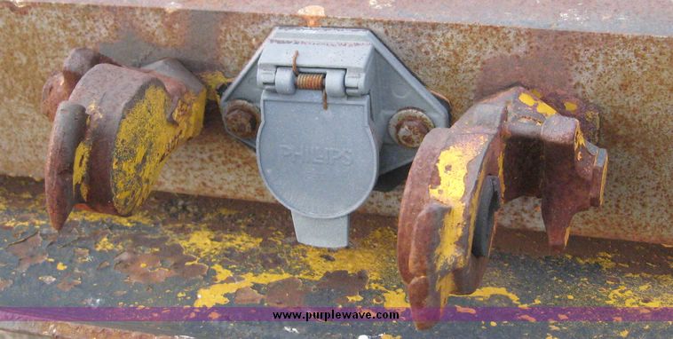 image for item 9741 Mighty Giant tub grinder