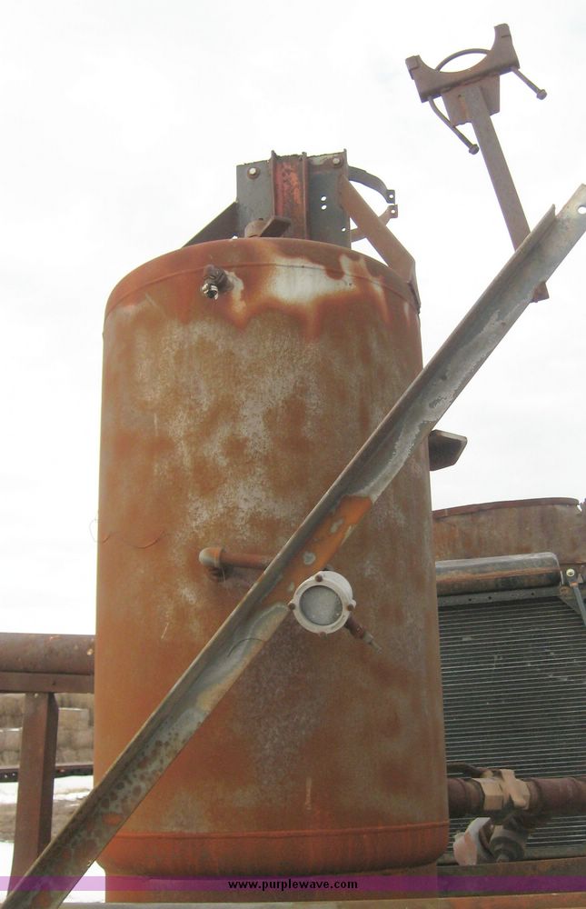 image for item 9741 Mighty Giant tub grinder