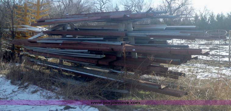 image for item 3043 Assorted steel perlins