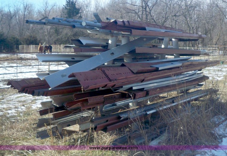 image for item 3043 Assorted steel perlins