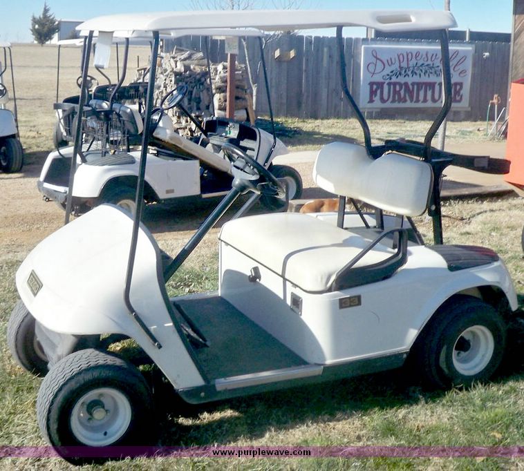 image for item 5259 EZ GO electric golf cart