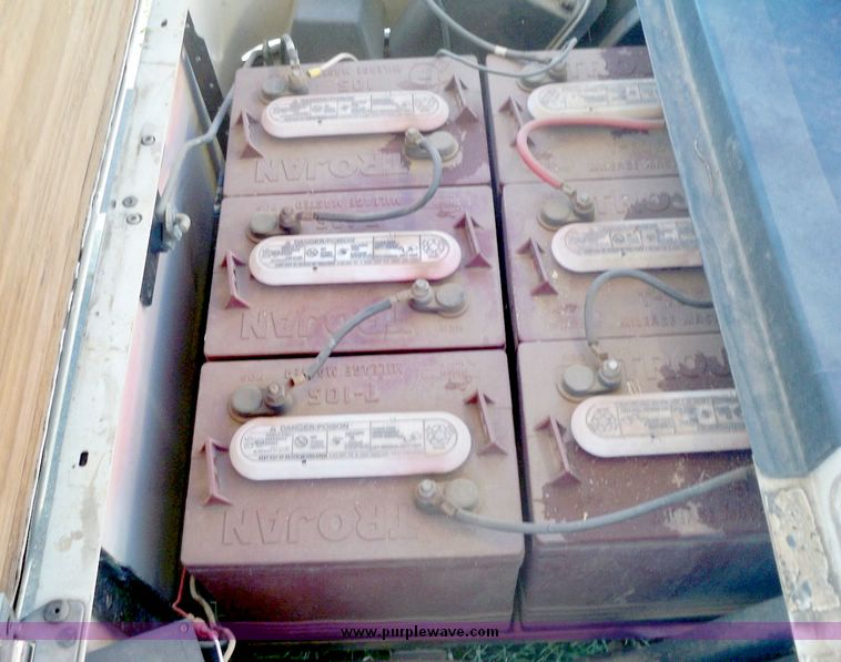 image for item 5259 EZ GO electric golf cart