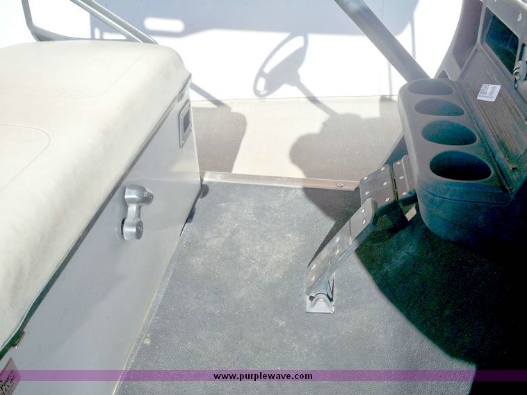 image for item 5260 EZ GO electric golf cart