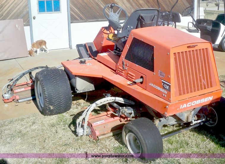 image for item 5261 Jacobsen LF 128 reel mower