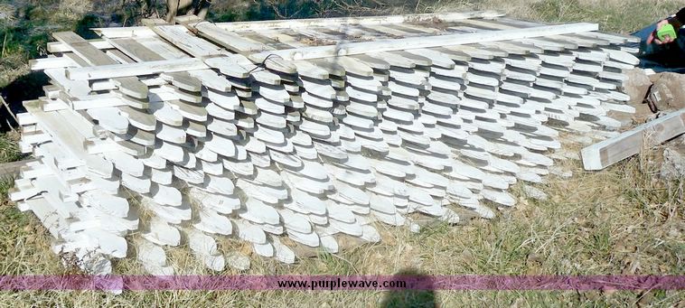 image for item 5262 (15) sections of white fence